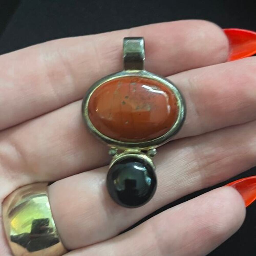 Vintage Estate Red Jasper and Black Onyx Stone 925 Sterling Silver Drop Pendant